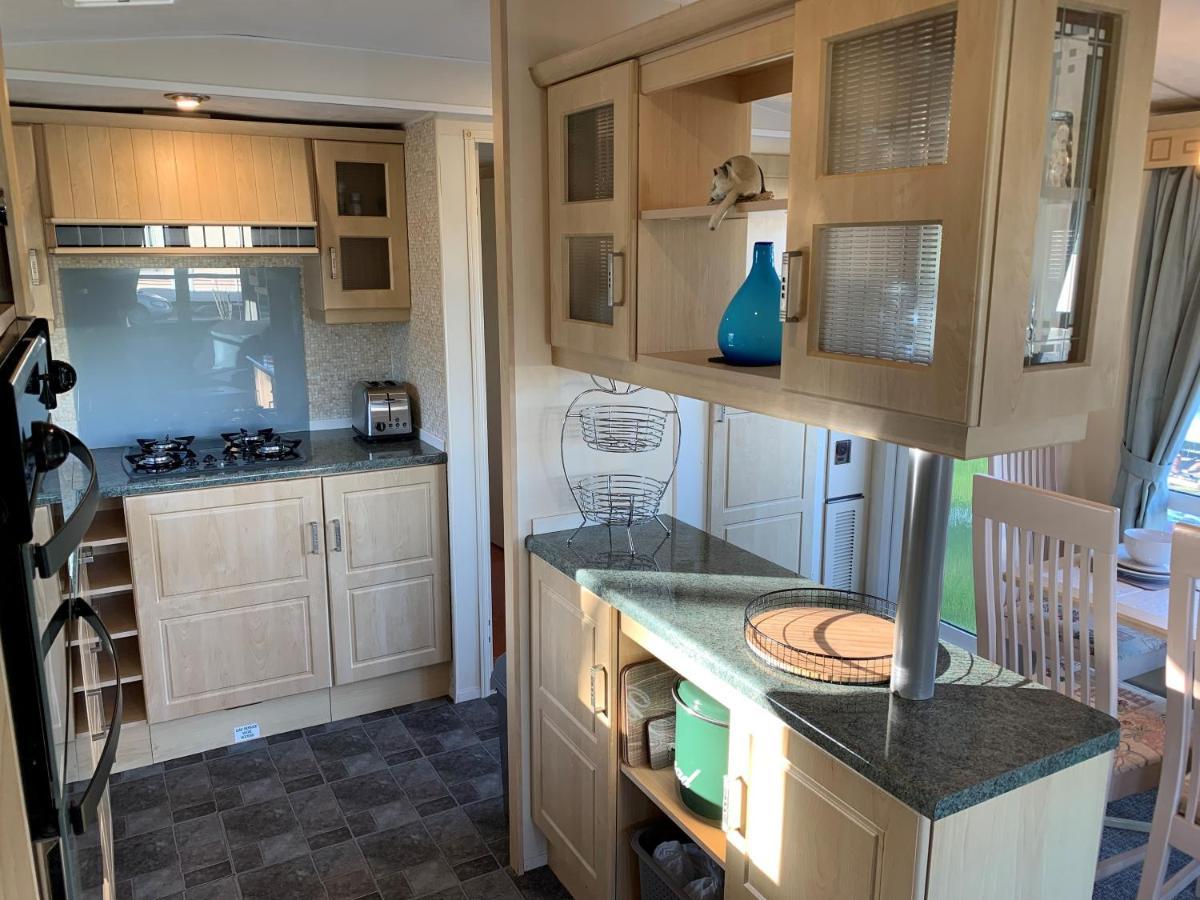 Lovely Static Holiday Caravan Near Whithorn Eksteriør billede