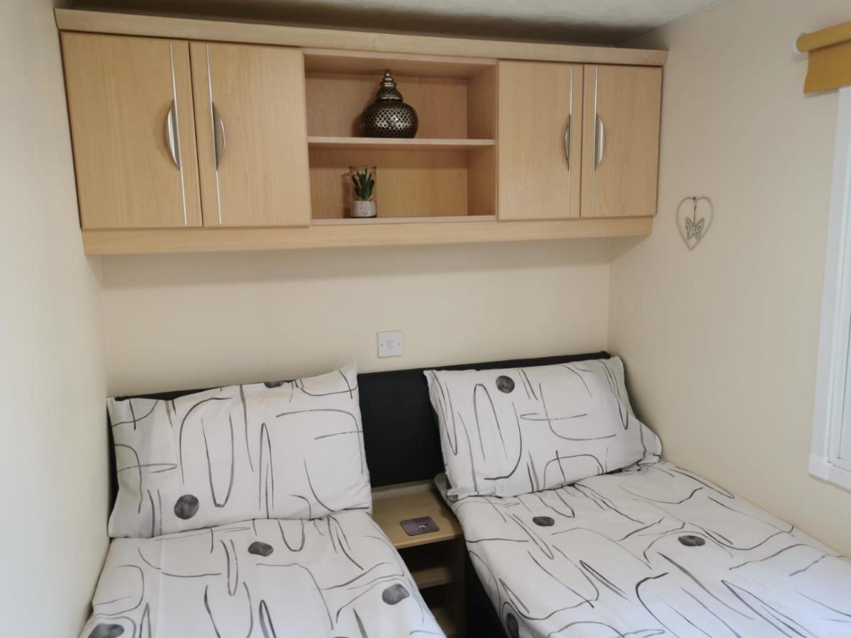 Lovely Static Holiday Caravan Near Whithorn Eksteriør billede